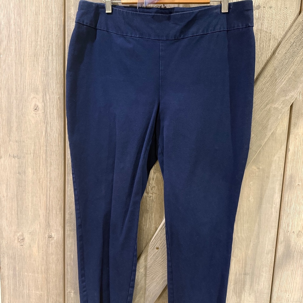 Slimming pull on stretch crops